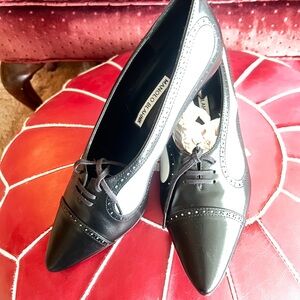 New Manolo Blahnik Two-Tone Lace-Up Heels